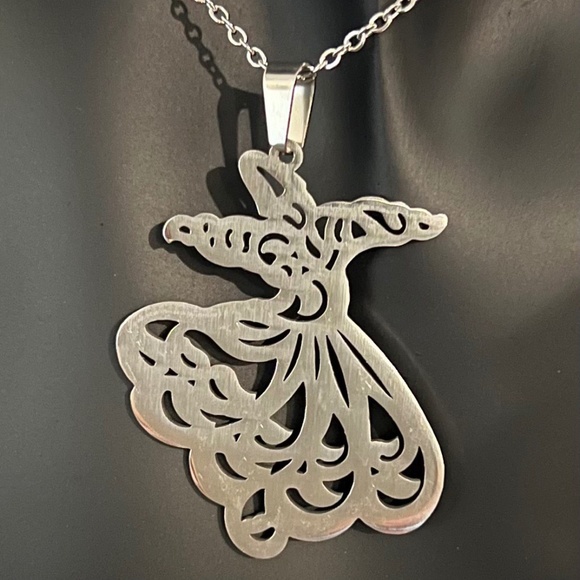 Sama ,A beautiful necklace of  incredible dance of Sama - Picture 2 of 6